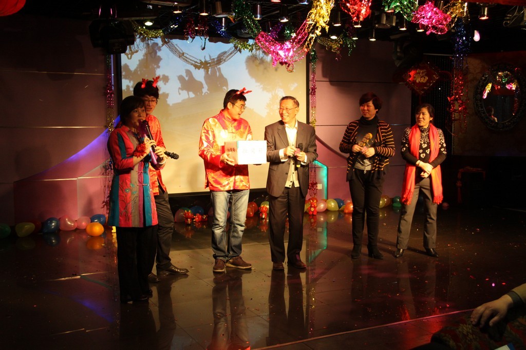 ���Ȫ��骄